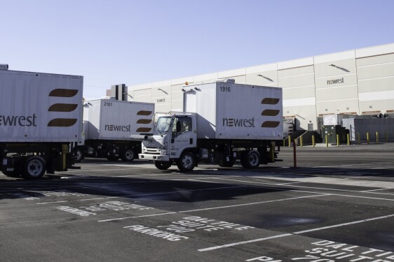 Trucks/Camions